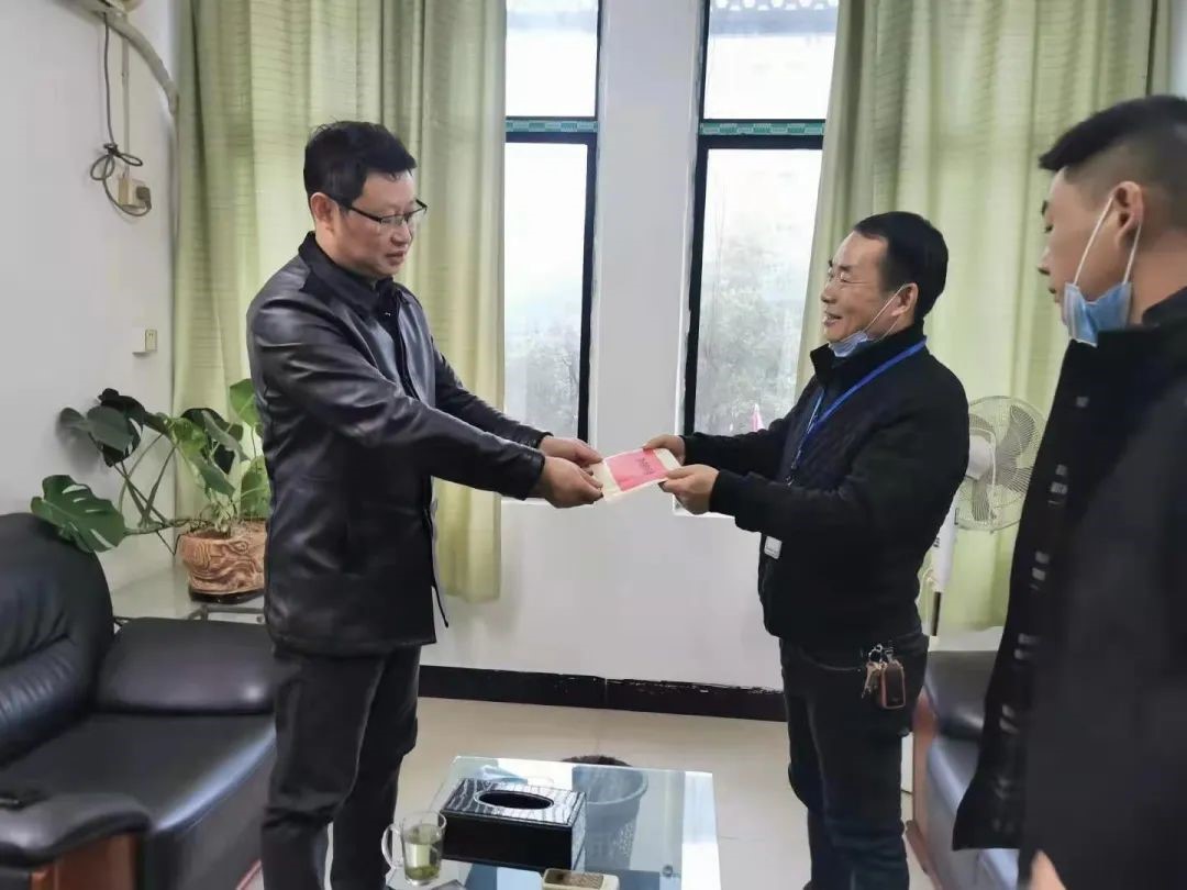 職工慰問活動-6.jpg